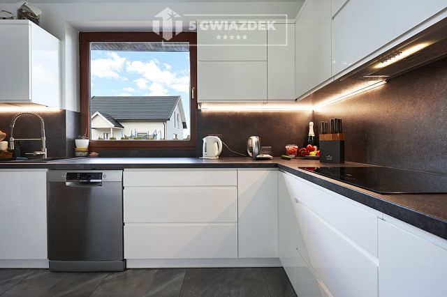 dom wolnostojący, 5 pokoi Szczecinek, ul. Marii Dąbrowskiej. Zdjęcie 10