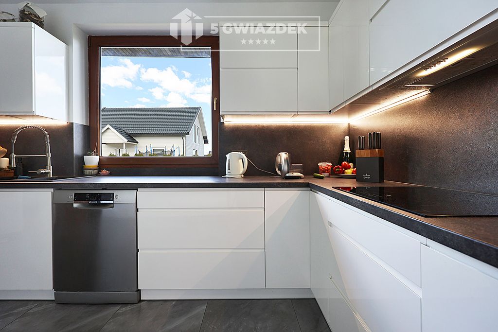 dom wolnostojący, 5 pokoi Szczecinek, ul. Marii Dąbrowskiej. Zdjęcie 10