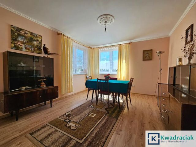 dom wolnostojący, 4 pokoje Widacz. Zdjęcie 3