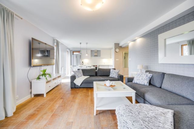 Mieszkanie 3-pokojowe Jastrzębia Góra, ul. Klifowa. Zdjęcie 2