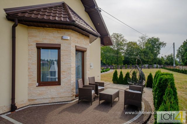 dom wolnostojący, 8 pokoi Żdżary. Zdjęcie 5