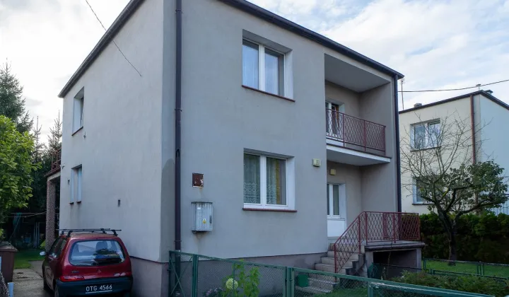 dom wolnostojący, 6 pokoi Giżycko, ul. Sportowa
