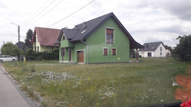 dom wolnostojący, 5 pokoi Lewin Brzeski, ul. Leśna. Zdjęcie 1