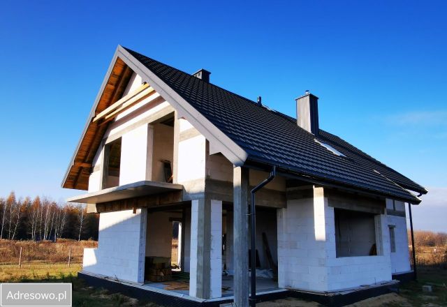 dom wolnostojący, 5 pokoi Załuski. Zdjęcie 1