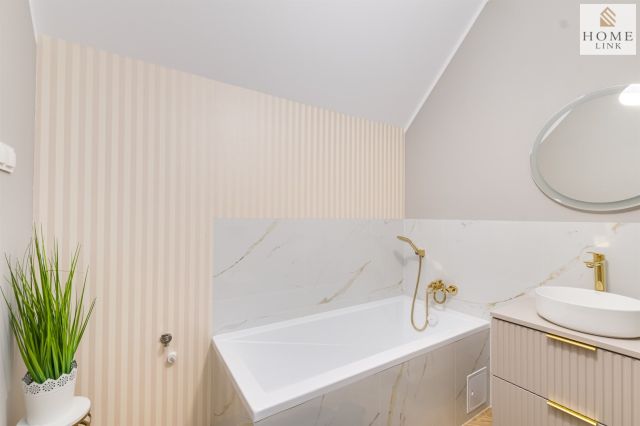 bliźniak, 4 pokoje Różnowo. Zdjęcie 12