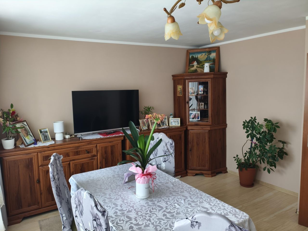 Mieszkanie 3-pokojowe Nowa Wioska. Zdjęcie 2