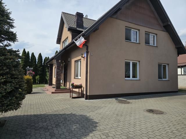 dom wolnostojący, 5 pokoi Zagościniec, ul. 100-lecia. Zdjęcie 2