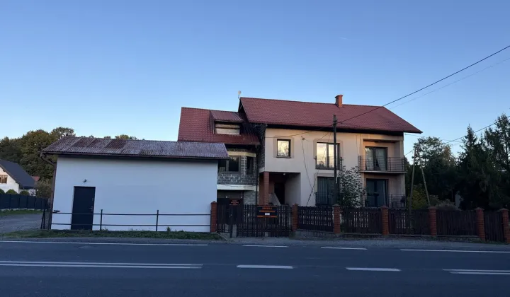 dom wolnostojący, 10 pokoi Janowice, ul. Janowicka