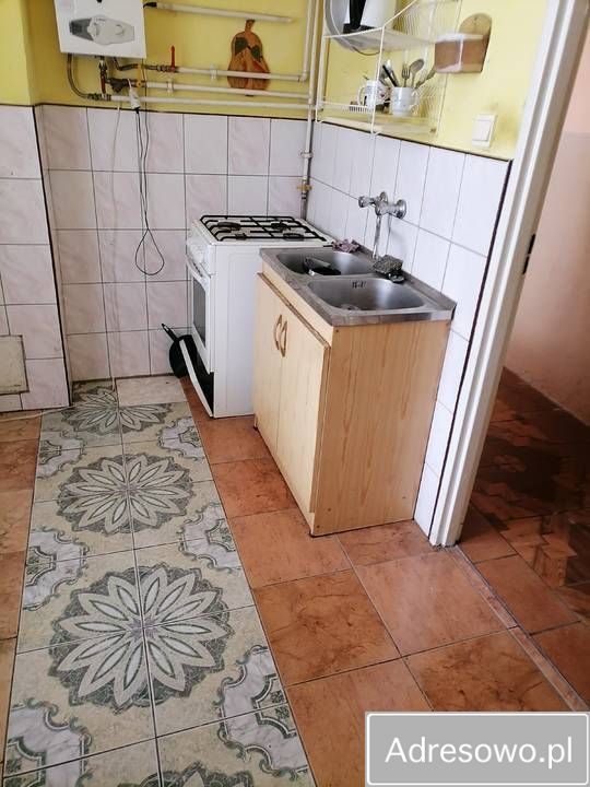 dom wolnostojący, 4 pokoje Szczytna, ul. Wolności. Zdjęcie 3