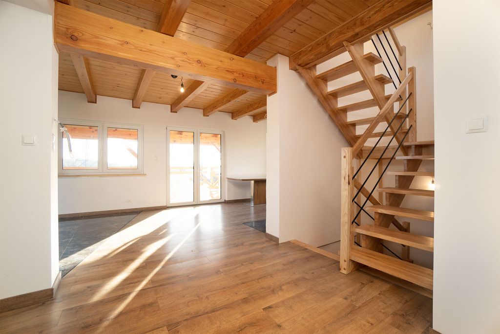 dom wolnostojący, 7 pokoi Lutowiska. Zdjęcie 7