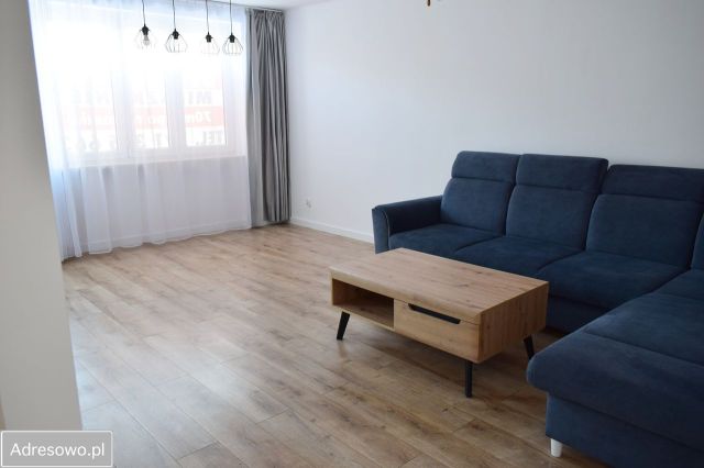 Mieszkanie 3-pokojowe Tarnów Mościce, ul. ks. Stanisława Indyka. Zdjęcie 1