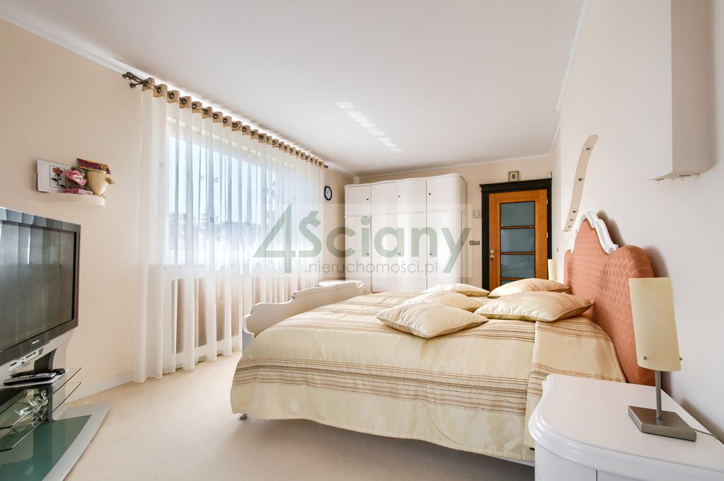 dom wolnostojący, 5 pokoi Zielonka. Zdjęcie 11