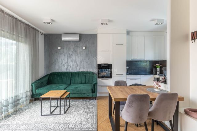 dom szeregowy, 4 pokoje Grodzisk Mazowiecki, ul. Malinowa. Zdjęcie 1