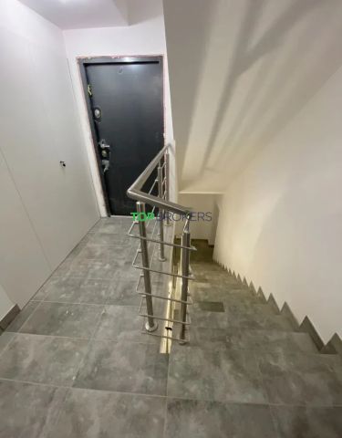 dom wolnostojący, 16 pokoi Warszawa Mokotów. Zdjęcie 16