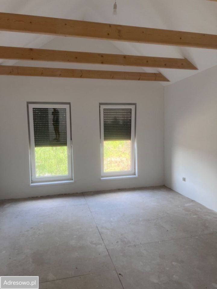 Mieszkanie 4-pokojowe Grobia. Zdjęcie 9