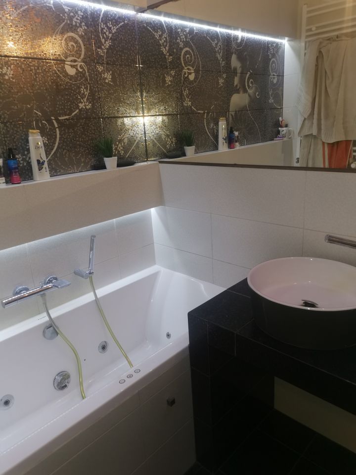 Mieszkanie 3-pokojowe Kołobrzeg Śródmieście, ul. Bałtycka. Zdjęcie 2