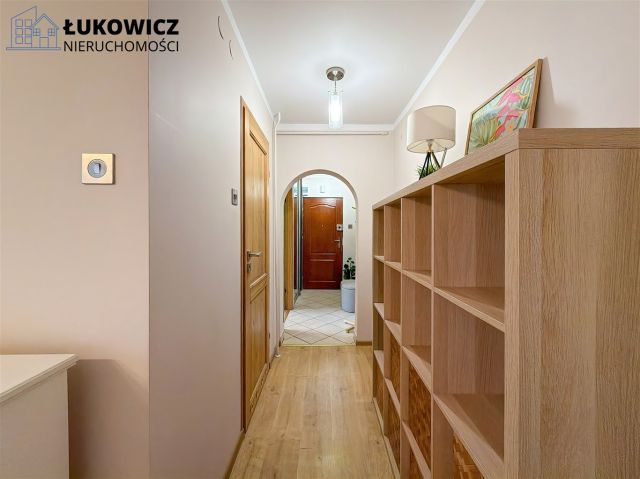 Mieszkanie 3-pokojowe Bielsko-Biała. Zdjęcie 15