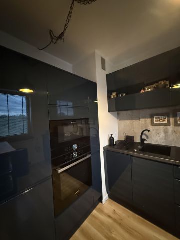 Mieszkanie 2-pokojowe Wrocław Stabłowice, ul. Łomnicka. Zdjęcie 9