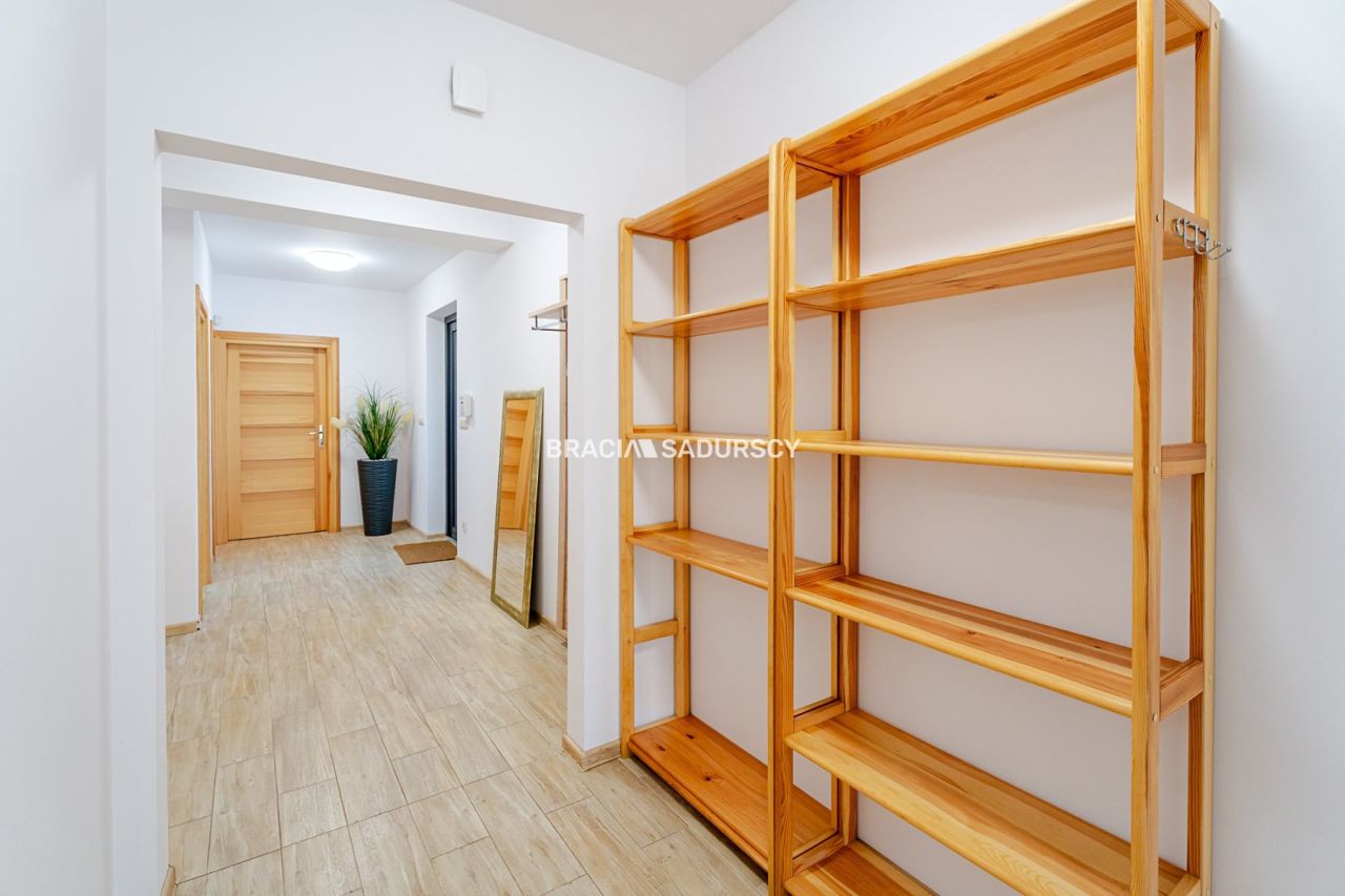 dom wolnostojący, 5 pokoi Łomna. Zdjęcie 28