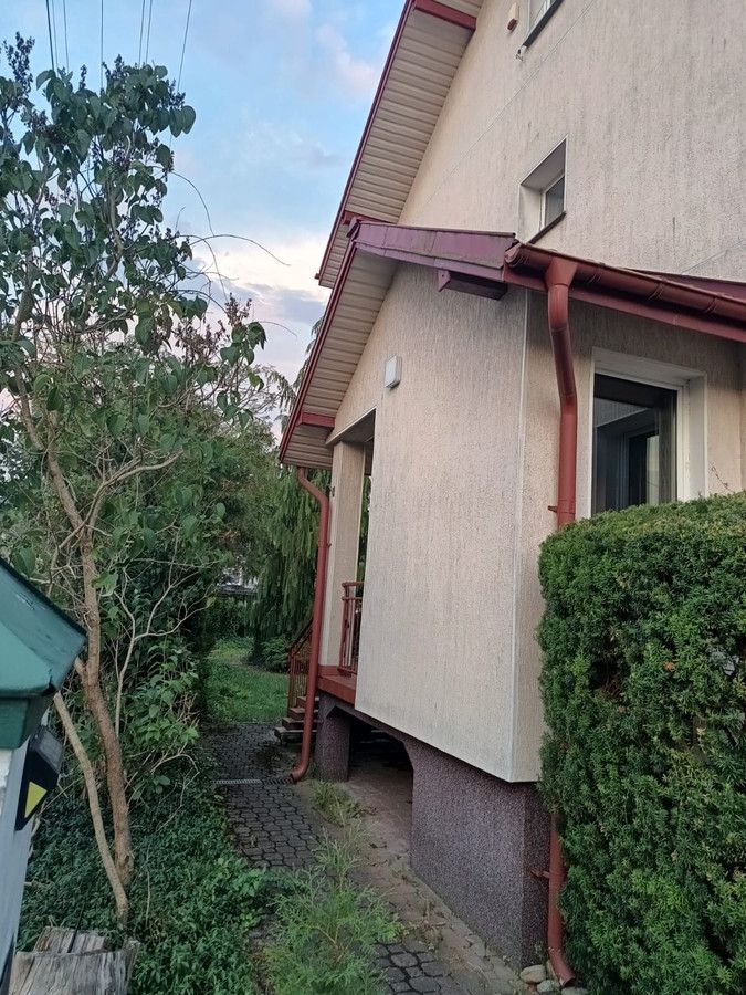 dom wolnostojący, 6 pokoi Skarżysko-Kamienna Bór, ul. Świerkowa. Zdjęcie 2