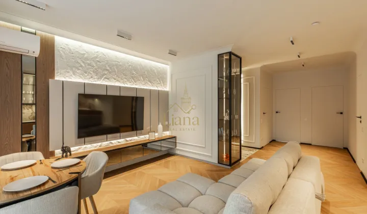 Mieszkanie 3-pokojowe Warszawa Śródmieście, ul. Prosta