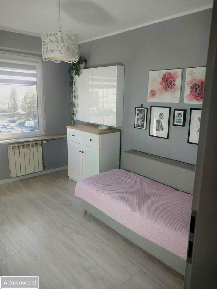 Mieszkanie 4-pokojowe Nysa, ul. Stanisława Wasylewskiego. Zdjęcie 2