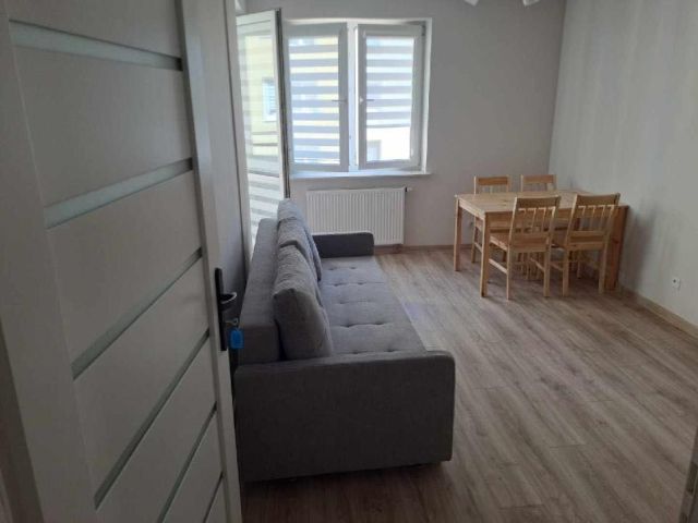 Mieszkanie 2-pokojowe Warszawa Ursus, ul. Tomcia Palucha. Zdjęcie 1