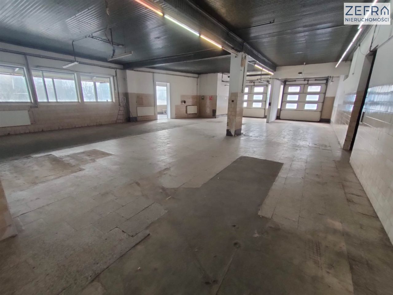 Hala/magazyn Kraków Bronowice. Zdjęcie 1