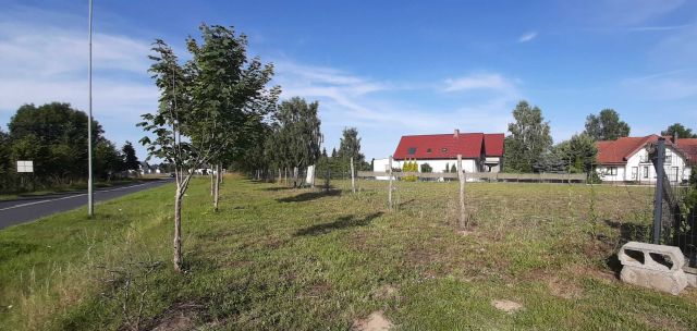 Działka rolno-budowlana Siemyśl, ul. Kołobrzeska. Zdjęcie 1