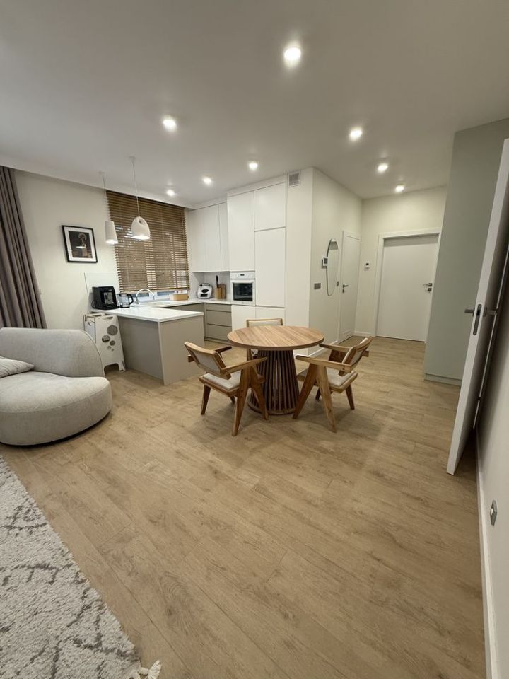 Mieszkanie 3-pokojowe Wierzchowisko. Zdjęcie 4