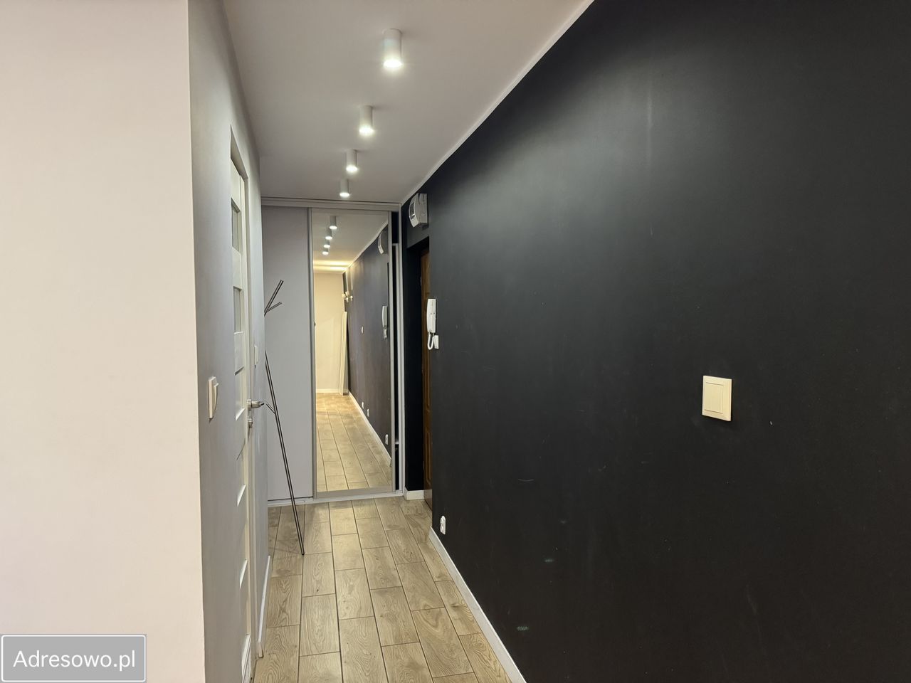 Mieszkanie 3-pokojowe Katowice, ul. Tysiąclecia. Zdjęcie 8