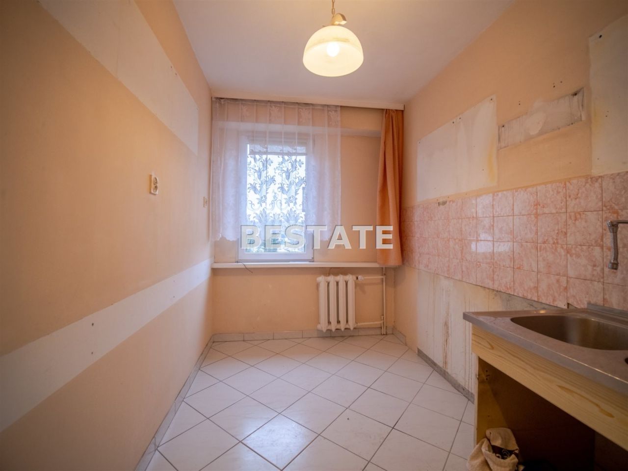 Mieszkanie 3-pokojowe Tarnów. Zdjęcie 4