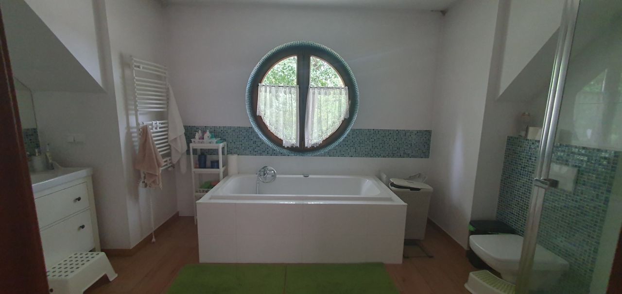 dworek, 5 pokoi Warszawa Wawer, ul. Izbicka. Zdjęcie 19