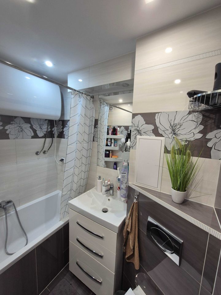 Mieszkanie 3-pokojowe Maków Podhalański, os. Osiedle Tysiąclecia. Zdjęcie 2