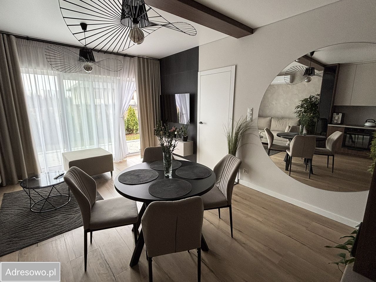 Mieszkanie 3-pokojowe Rudna Mała. Zdjęcie 3