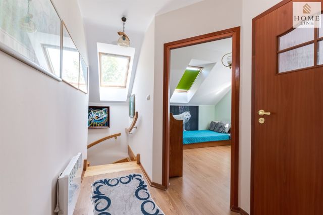 dom wolnostojący, 5 pokoi Guzowy Piec. Zdjęcie 30