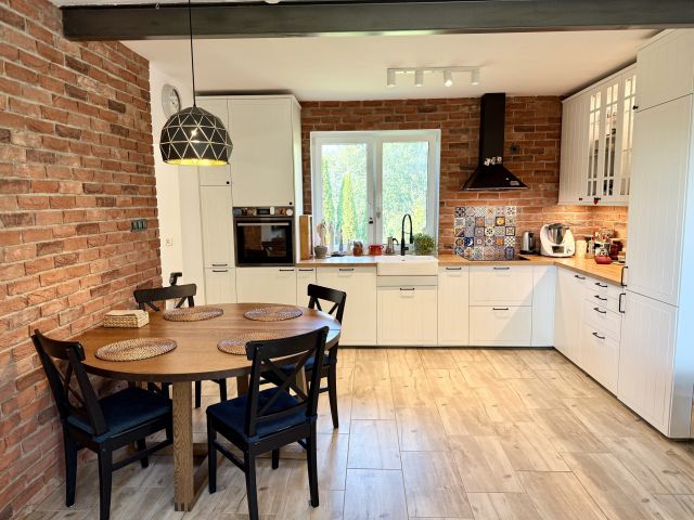 dom wolnostojący, 4 pokoje Wola Batorska. Zdjęcie 3