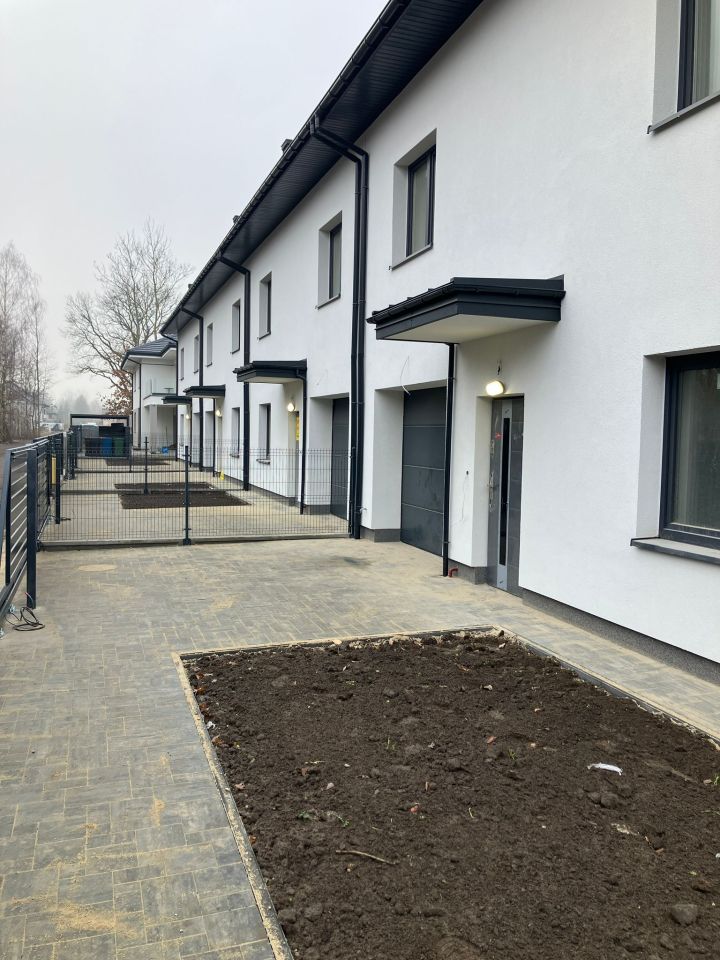 dom szeregowy, 4 pokoje Zielonka Zosinek, ul. Ossowska. Zdjęcie 4