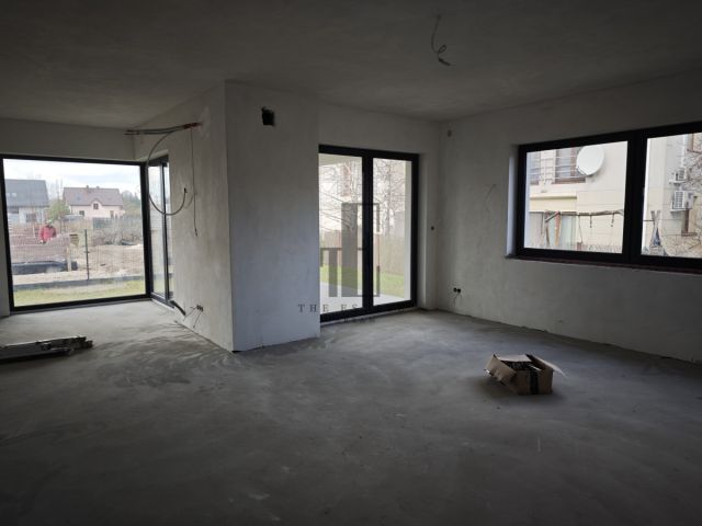 dom wolnostojący, 7 pokoi Warszawa Wawer. Zdjęcie 11