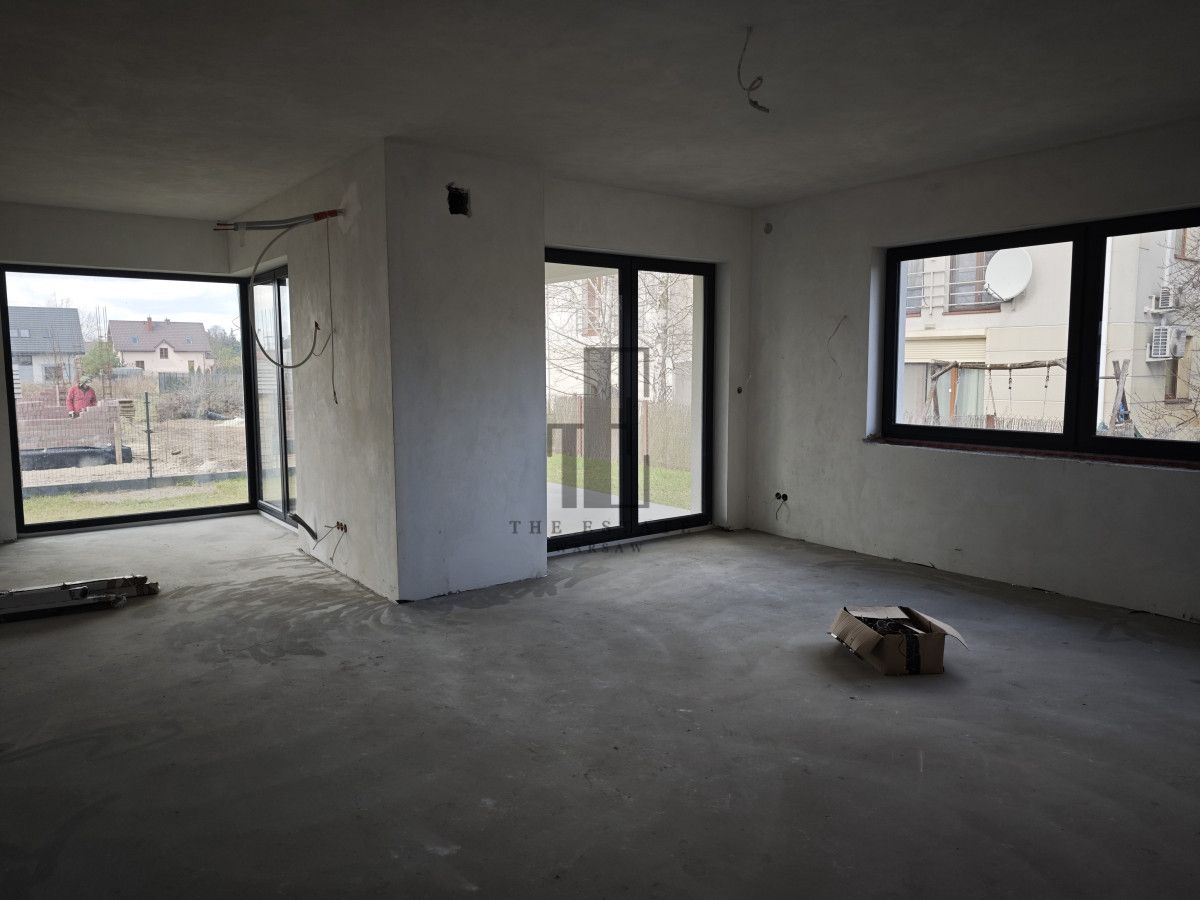 dom wolnostojący, 7 pokoi Warszawa Wawer. Zdjęcie 11