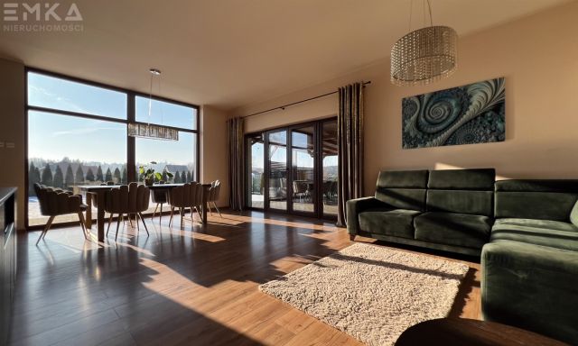 dom wolnostojący, 4 pokoje Podole. Zdjęcie 2