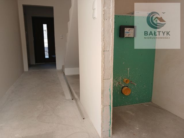 bliźniak, 5 pokoi Luzino. Zdjęcie 7