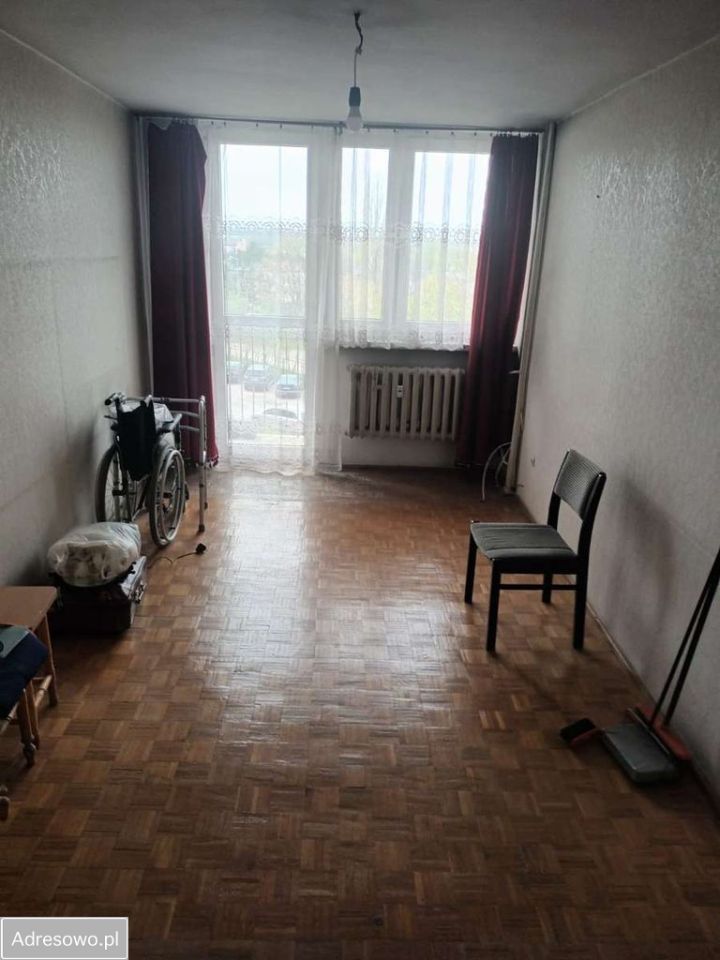 Mieszkanie 3-pokojowe Gniezno, ul. Tadeusza Sobieralskiego