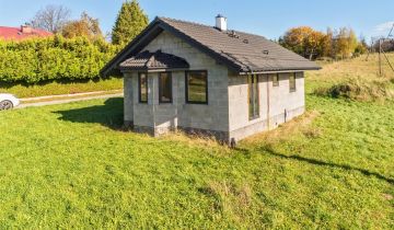 dom wolnostojący, 3 pokoje Łazy