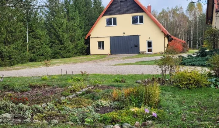 dom wolnostojący, 4 pokoje Pogobie Średnie