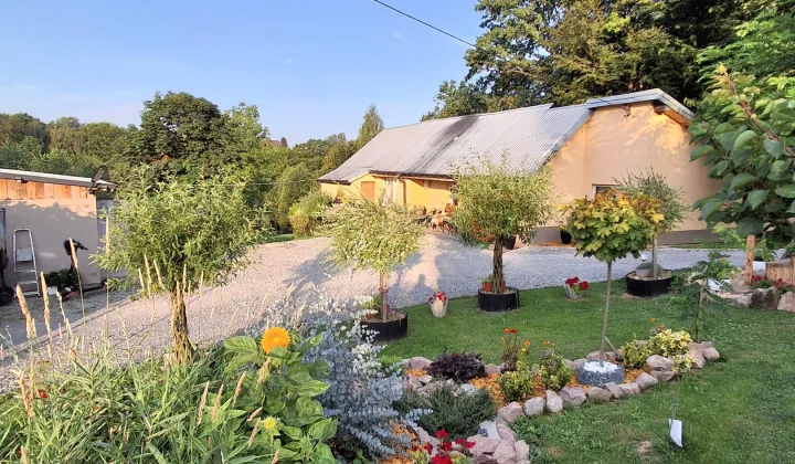 dom wolnostojący, 5 pokoi Lewniowa Wichrowiec