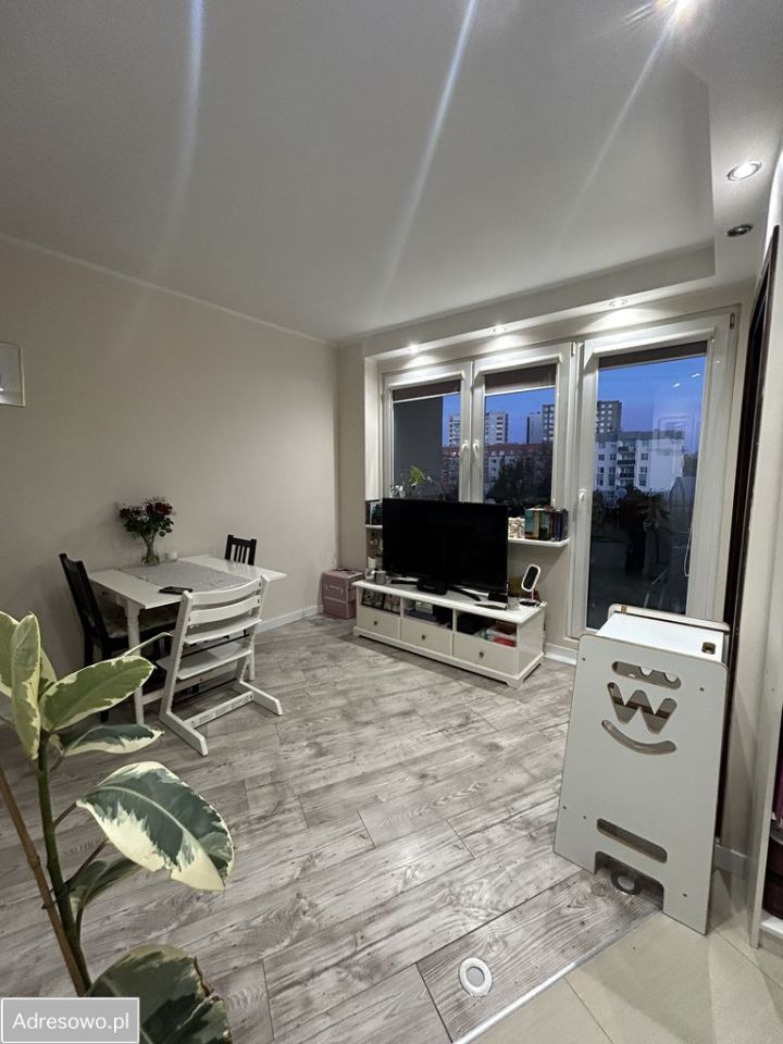 Mieszkanie 2-pokojowe Gdynia Karwiny, ul. Poli Gojawiczyńskiej