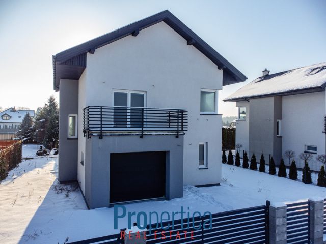 dom wolnostojący, 5 pokoi Stanisławów Pierwszy. Zdjęcie 1