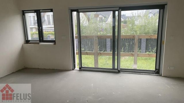 bliźniak, 4 pokoje Modlniczka. Zdjęcie 4