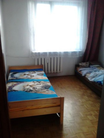 Mieszkanie 3-pokojowe Daleszyce. Zdjęcie 1